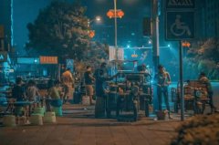 农村赶集摆摊卖什么好？什么产品比较好卖?